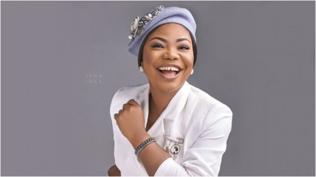 Mercy Chinwo Biography, Net Wort & Career